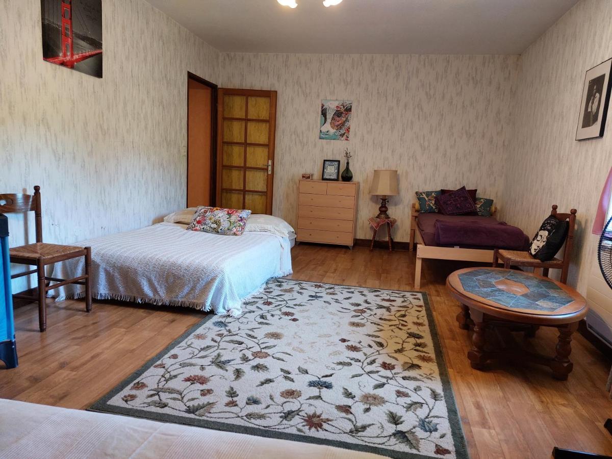 Chambre Familiale Treignac Екстер'єр фото